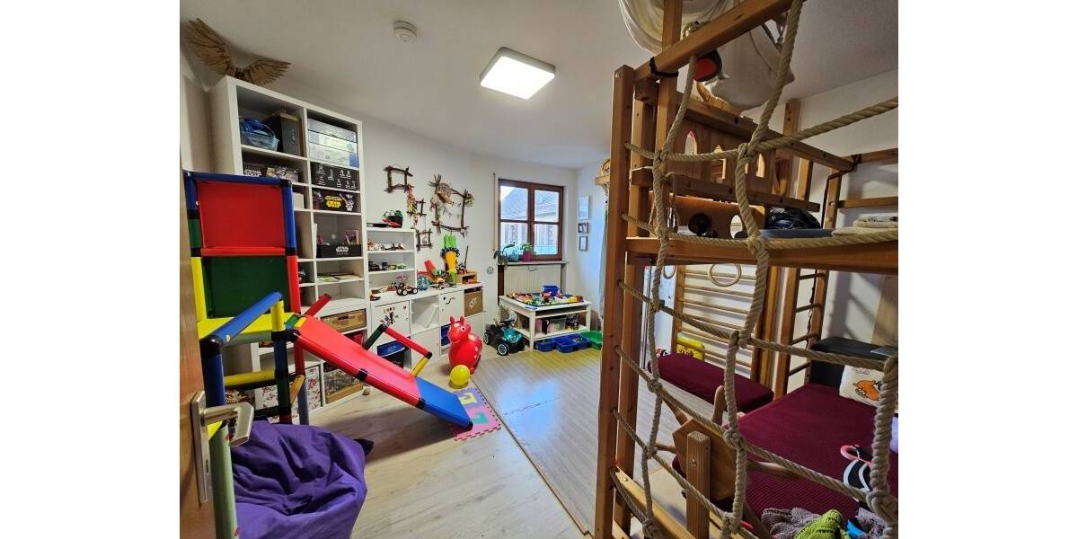 Etagenwohnung Schwaig bei Nürnberg Behringersdorf - 3 Zimmer, 79 m&sup2;, 725&euro; | Angebot:25940093