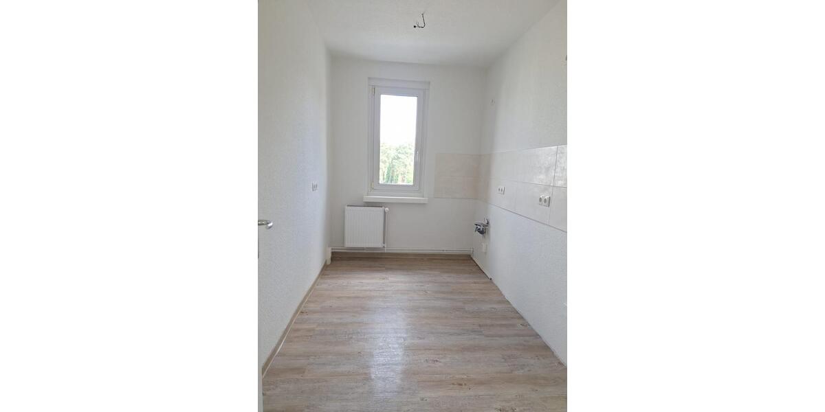 Etagenwohnung Bad Liebenwerda - 3 Zimmer, 58 m&sup2;, 347&euro; | Angebot:26646479