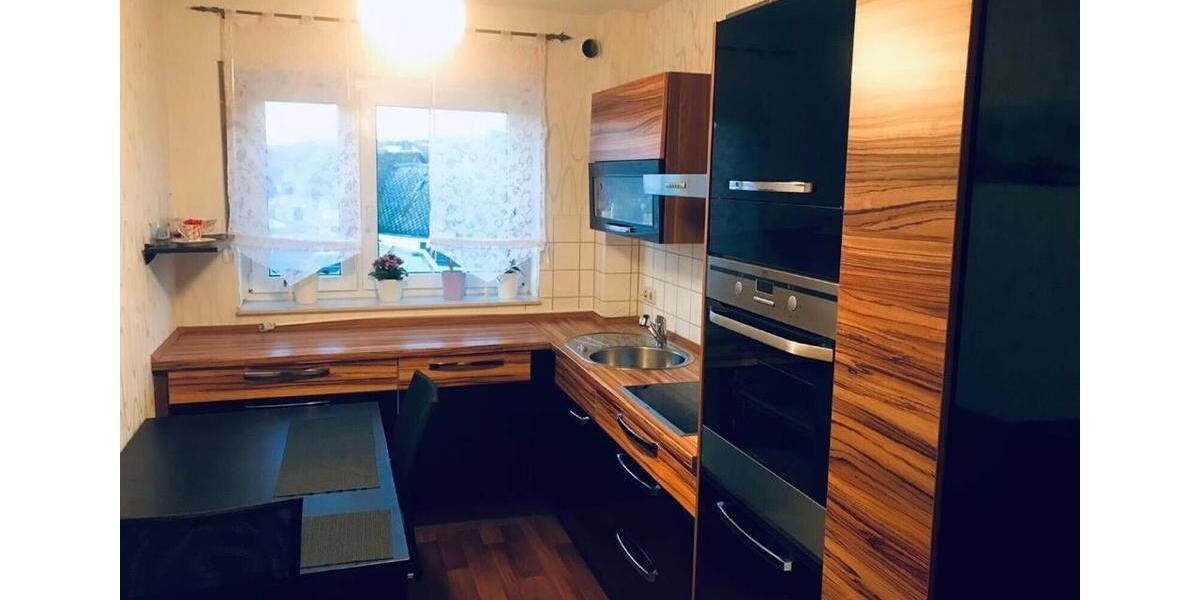 Etagenwohnung Hartha - 3 Zimmer, 90 m&sup2;, 23&euro; | Angebot:25367855