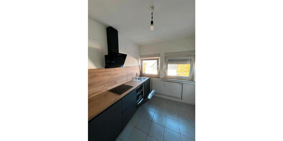 67m² 3 Zimmer 1. OG Wohnung Sonnenbalkon 3 zimmer