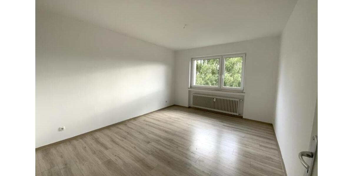 Etagenwohnung Velbert Langenberg - 3.5 Zimmer, 84 m&sup2;, 619&euro; | Angebot:26672561