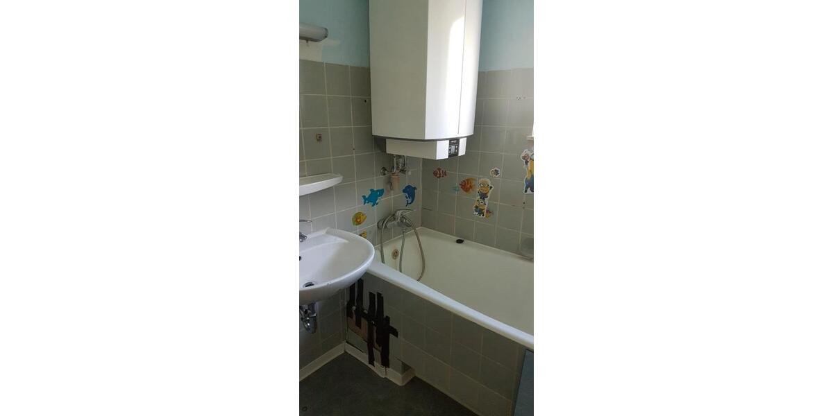 Etagenwohnung Adelsheim - 4 Zimmer, 88 m&sup2;, 560&euro; | Angebot:26423660