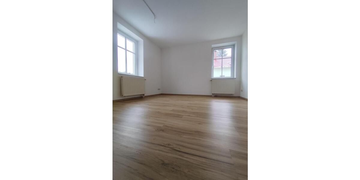 Etagenwohnung Eibenstock - 2 Zimmer, 42 m&sup2;, 630&euro; | Angebot:25753371