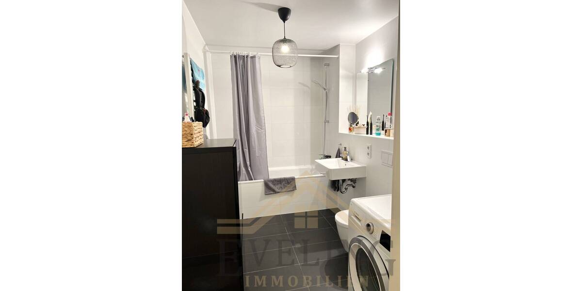 Etagenwohnung Unterhaching - 2 Zimmer, 53 m&sup2;, 1.075&euro; | Angebot:26542823