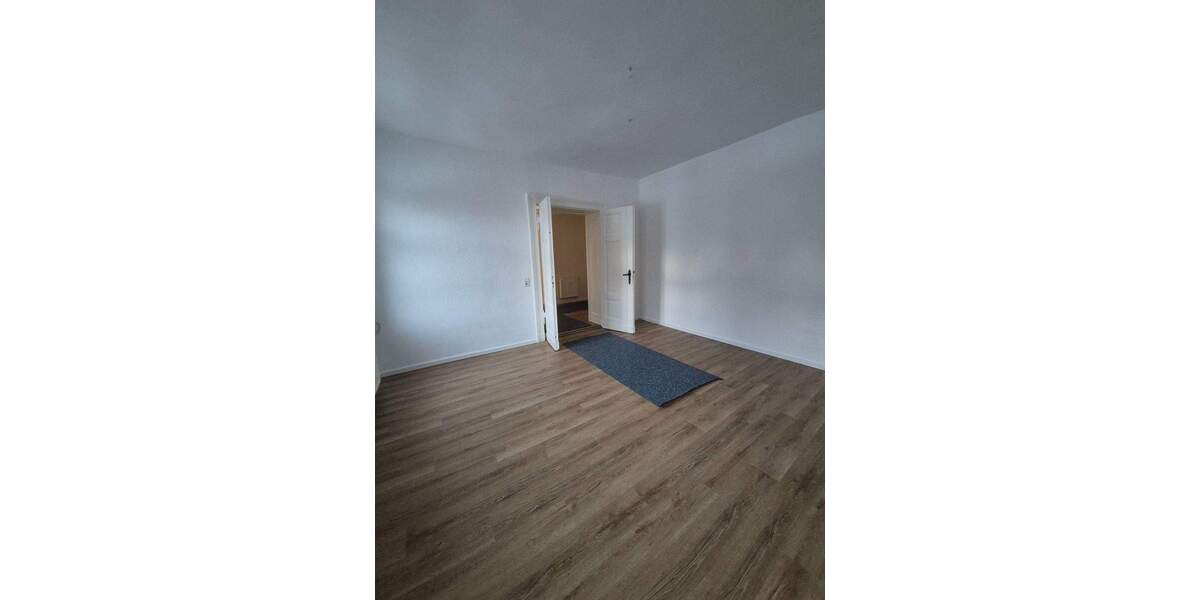 Etagenwohnung Neuruppin - 2 Zimmer, 70 m&sup2;, 665&euro; | Angebot:24520290