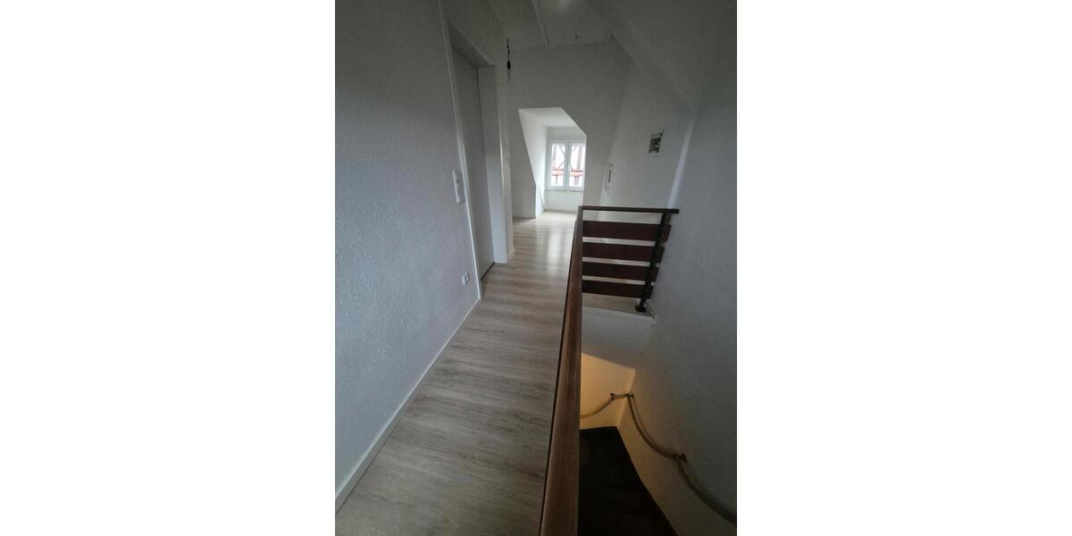 Einfamilienhaus Bad Orb - 6 Zimmer, 120 m&sup2;, 1.200&euro; | Angebot:25924205