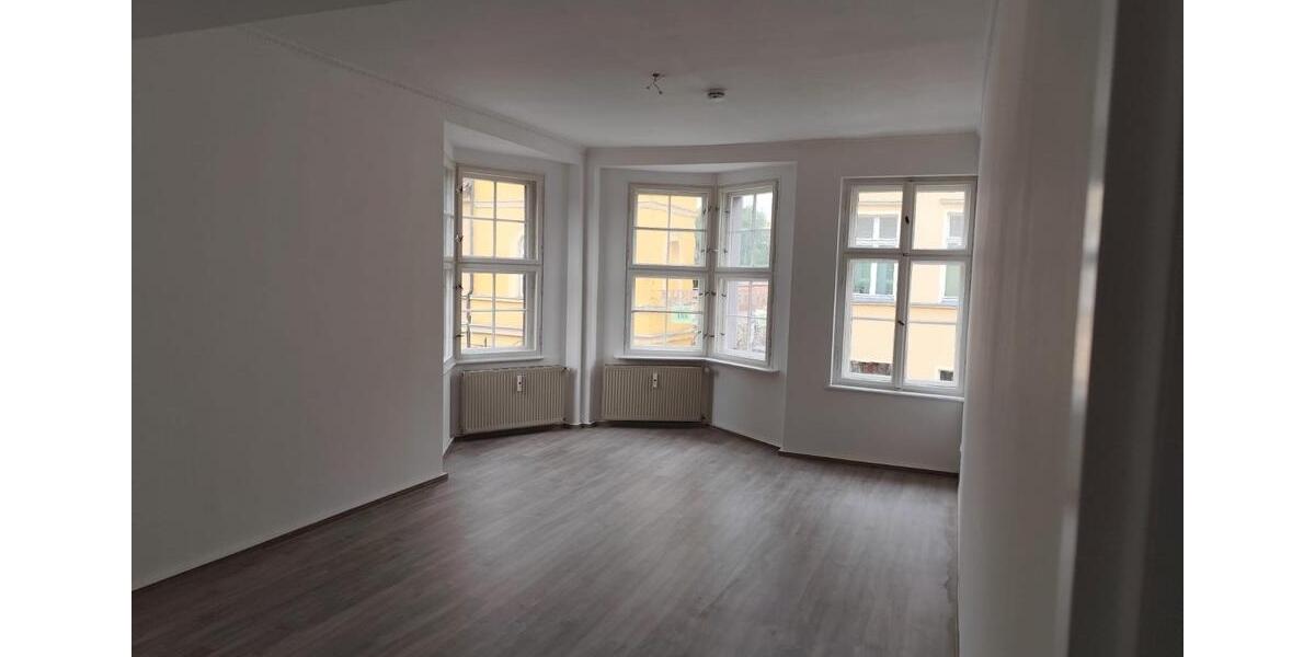 Etagenwohnung Beeskow - 3 Zimmer, 95 m&sup2;, 750&euro; | Angebot:26095144