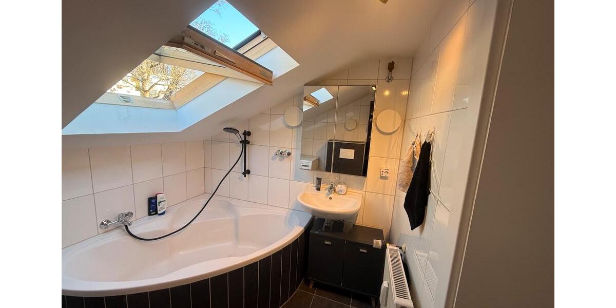 Dachgeschoßwohnung Siegen - 1 Zimmer, 40 m&sup2;, 550&euro; | Angebot:25340772