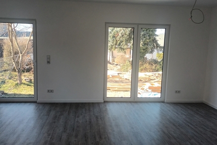 Erstbezug: Neubau-Doppelhaushälfte mit Terrasse und eigenem Gartenanteil höchster Energiestandard - Haus Dresden Leuben | Angebot:25883614