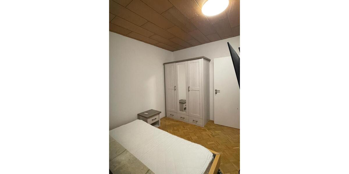 Wohnen auf Zeit Heinsberg - 5 Zimmer, 120 m&sup2;, 600&euro; | Angebot:17959623