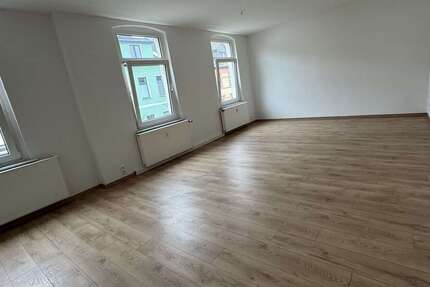 Wohnung Köthen - 4 Zimmer, 105 m&sup2;, 670&euro; | Angebot:26145902