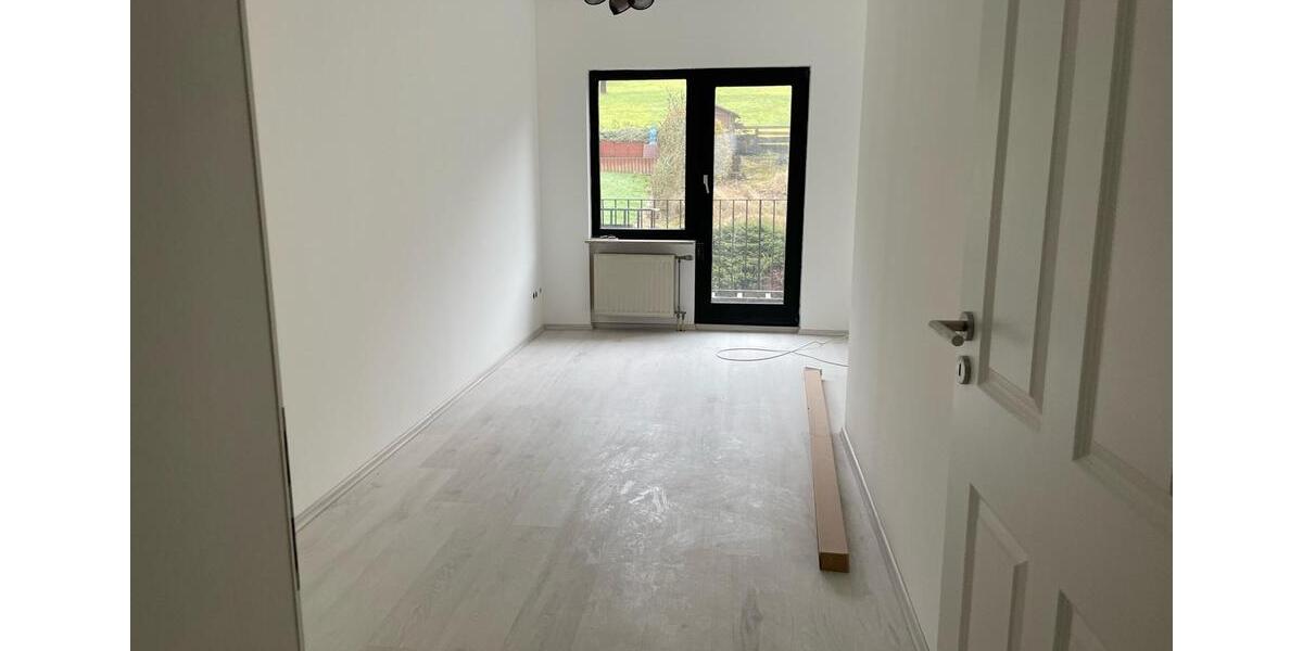 Reihenhaus Wuppertal Gemarkung Elberfeld - 5 Zimmer, 165 m&sup2;, 1.800&euro; | Angebot:25057867