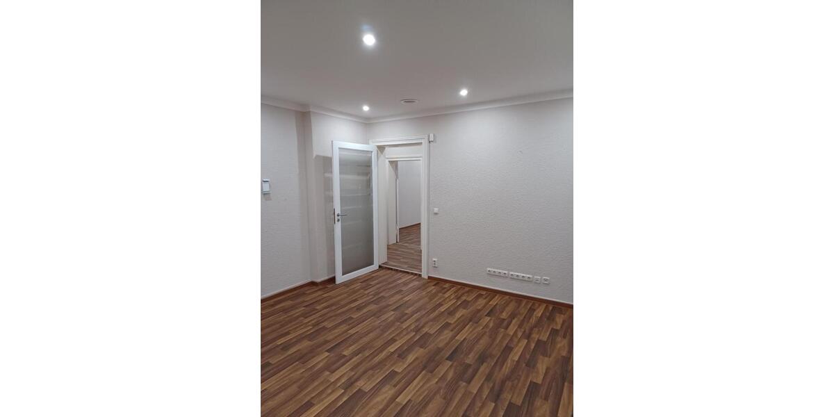 Attraktive Gewerbeeinheit in guter Lage – Erdgeschoss, vielseitig nutzbar! zimmer