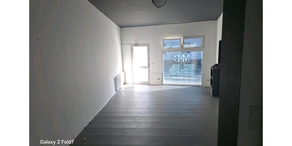 Gewerbeobjekt Steinbach (Taunus) - 1.200&euro; | Angebot:25590595