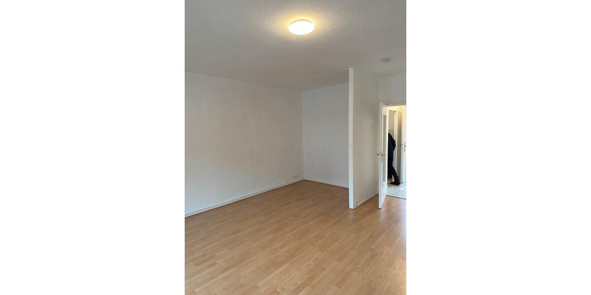 Erdgeschoßwohnung Kiel Ellerbek - 1 Zimmer, 40 m&sup2;, 570&euro; | Angebot:26463489