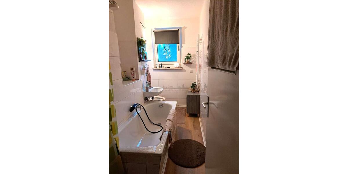 Etagenwohnung Fehrbellin - 2.5 Zimmer, 56 m&sup2;, 627&euro; | Angebot:26660186