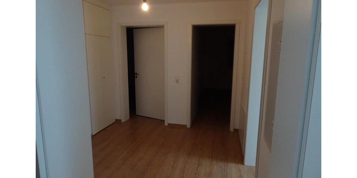 Etagenwohnung Werder (Havel) - 3 Zimmer, 82 m&sup2;, 1.300&euro; | Angebot:26682359