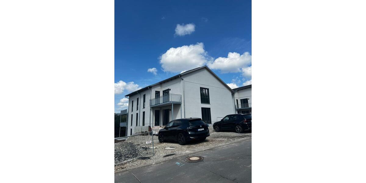 Etagenwohnung Suhl Aue 1 - 4 Zimmer, 115 m&sup2;, 1.210&euro; | Angebot:26563032