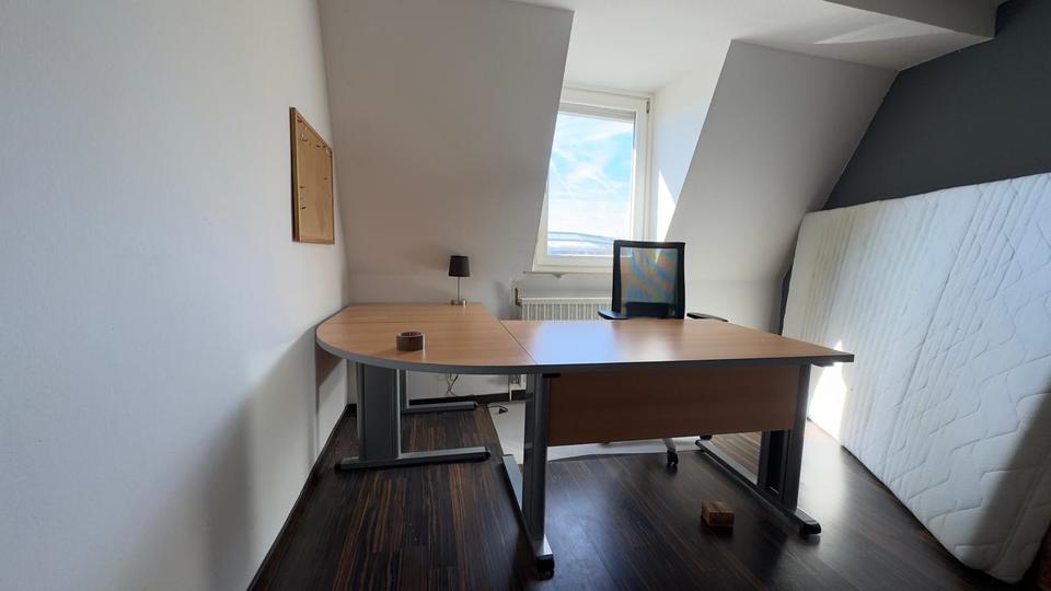 Etagenwohnung Bayreuth City - 4 Zimmer, 95 m&sup2;, 1.250&euro; | Angebot:26271365