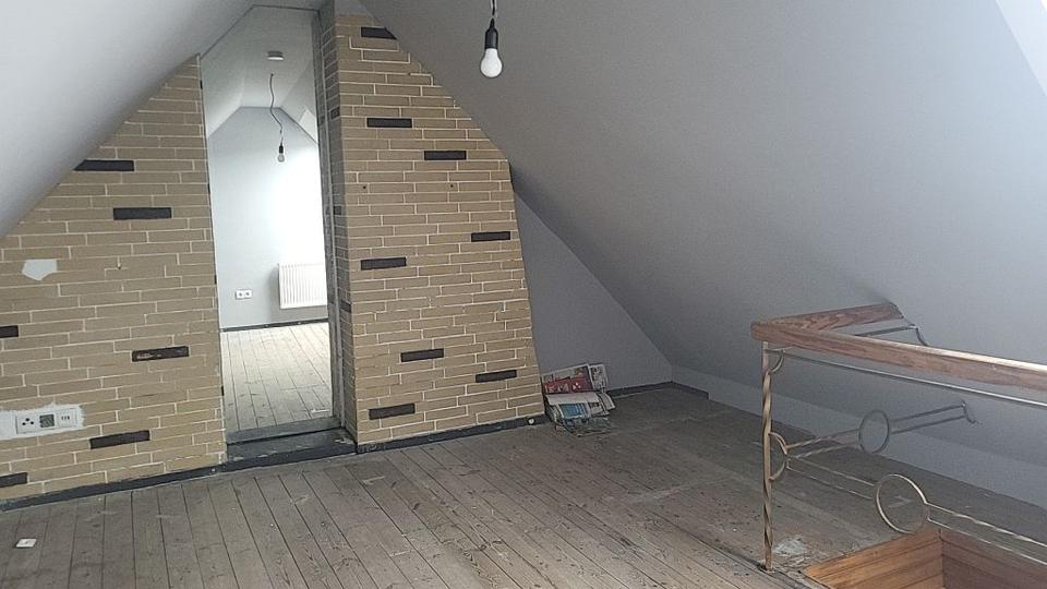 Dachgeschoßwohnung Dortmund Eving - 5 Zimmer, 90 m&sup2;, 1.000&euro; | Angebot:26639556