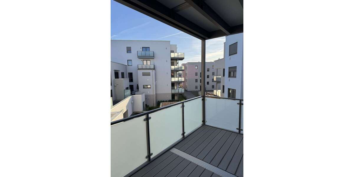 Etagenwohnung Dachau Oberaugustenfeld - 4 Zimmer, 125 m&sup2;, 2.110&euro; | Angebot:24550025