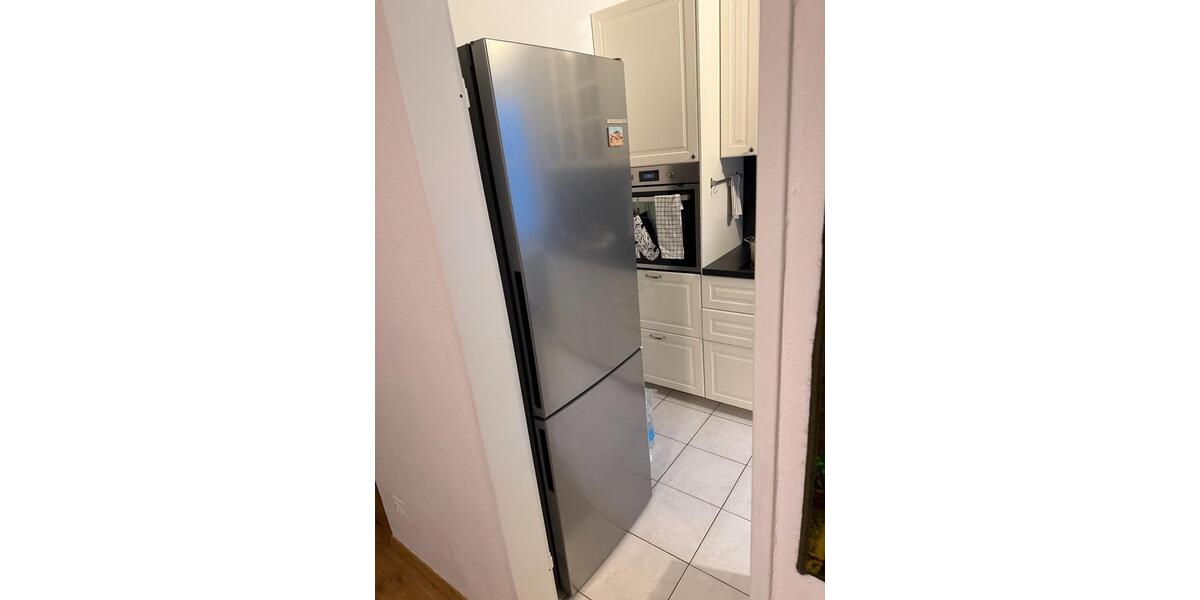 Etagenwohnung Wiesbaden Bierstadt - 2.5 Zimmer, 70 m&sup2;, 910&euro; | Angebot:26670550
