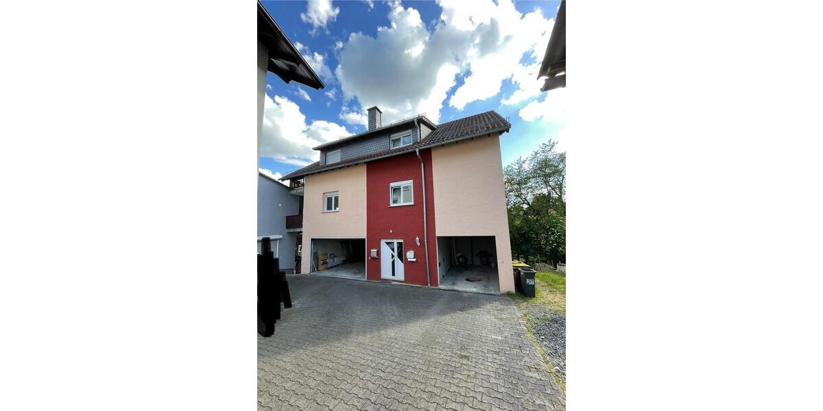 Etagenwohnung Ortenberg - 3 Zimmer, 115 m&sup2;, 950&euro; | Angebot:25903909