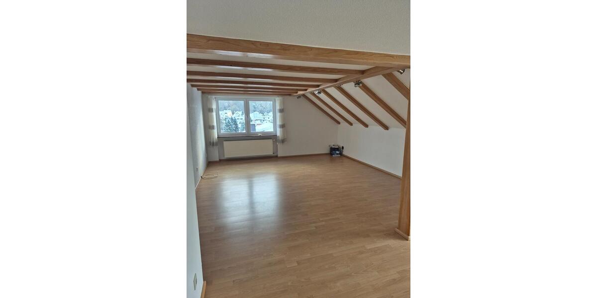 Stilvolle 3-Zimmer-Wohnung zu vermieten 3 zimmer