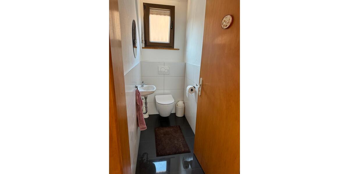 Wohnen auf Zeit Andernach - 3 Zimmer, 85 m&sup2;, 16&euro; | Angebot:25183673