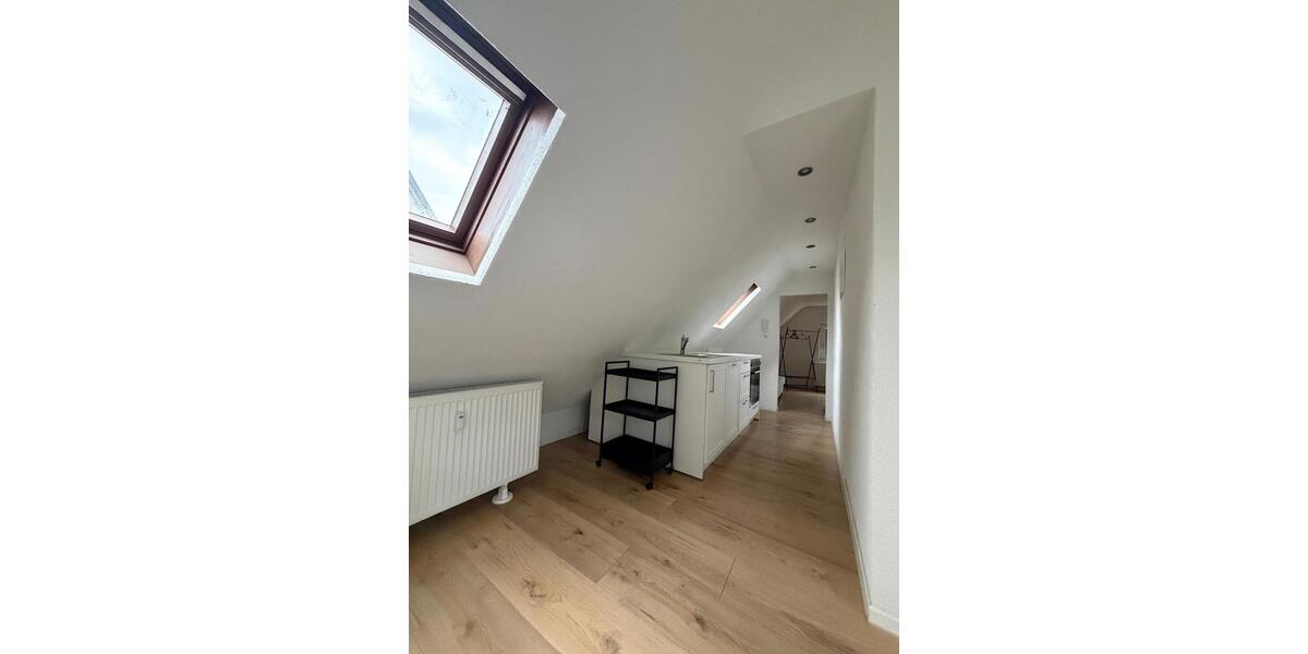 Dachgeschoßwohnung Weil der Stadt - 1 Zimmer, 35 m&sup2;, 700&euro; | Angebot:25576462