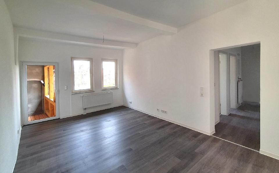 Etagenwohnung Eisleben (Lutherstadt) - 2 Zimmer, 59 m&sup2;, 410&euro; | Angebot:26001636