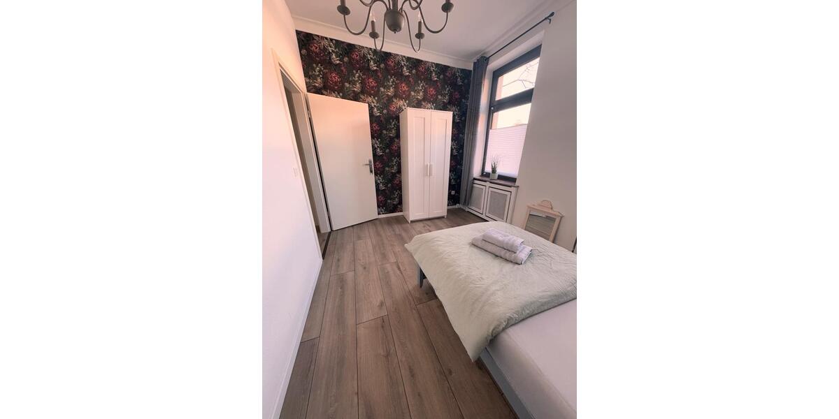 Wohnen auf Zeit Gelsenkirchen Gelsenkirchen-West - 4 Zimmer, 96 m&sup2;, 520&euro; | Angebot:24735559