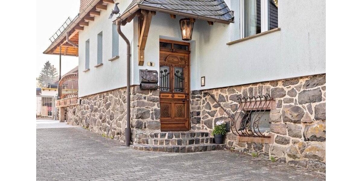 Etagenwohnung Ulrichstein - 2 Zimmer, 93 m&sup2;, 850&euro; | Angebot:26147343