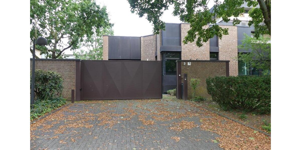 # ca.80qm Büro mit bis zu 180qm Ausstellungs-Lagerflächen in Wesel Citynah ## zimmer