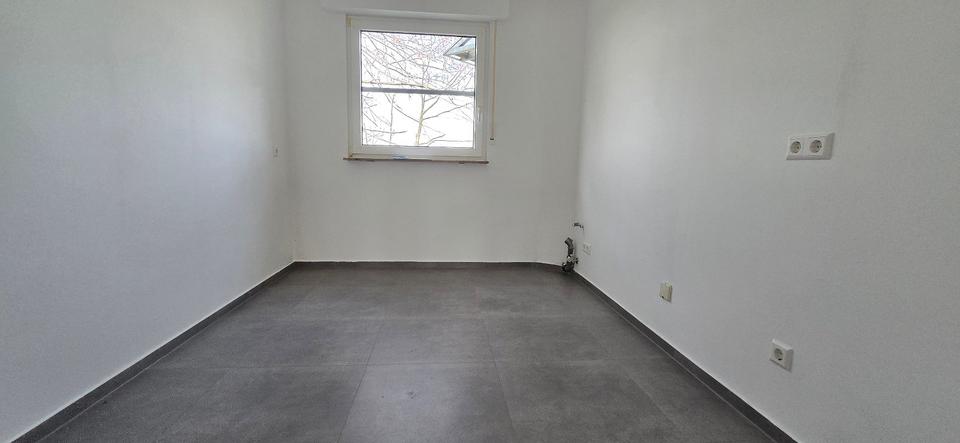 Erdgeschoßwohnung Erxleben - 3 Zimmer, 78 m&sup2;, 664&euro; | Angebot:25737831