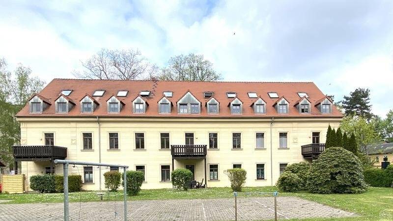 Etagenwohnung Glauchau - 1 Zimmer, 36 m&sup2;, 250&euro; | Angebot:26207412
