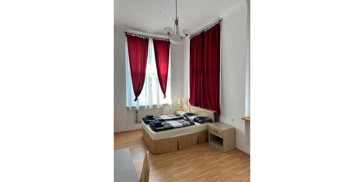 Wohnen auf Zeit Dresden Blasewitz - 10 Zimmer, 1 m&sup2;, 450&euro; | Angebot:26450137