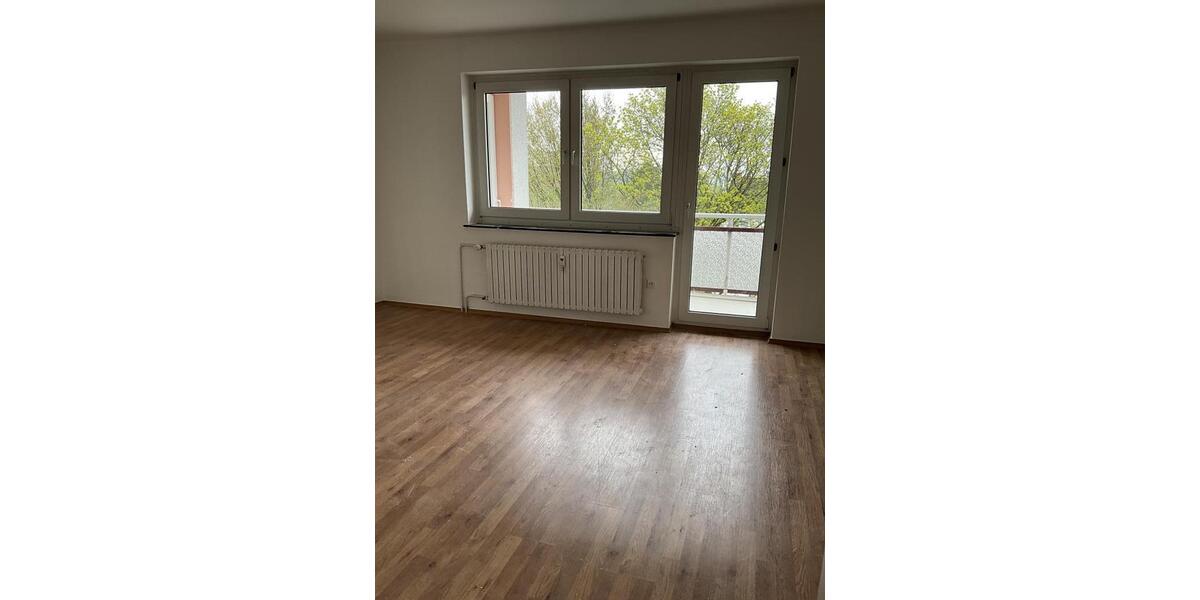 Etagenwohnung Siegen Dillnhütten - 3 Zimmer, 68 m&sup2;, 259&euro; | Angebot:26136386