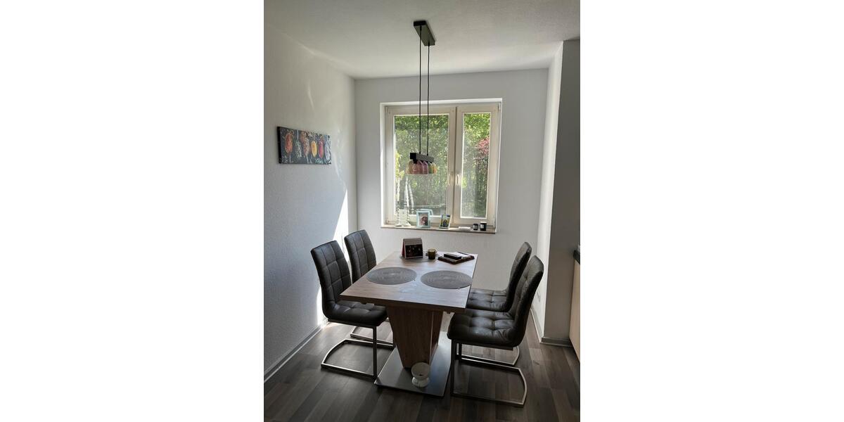 Etagenwohnung Neuruppin - 3 Zimmer, 89 m&sup2;, 660&euro; | Angebot:26599611