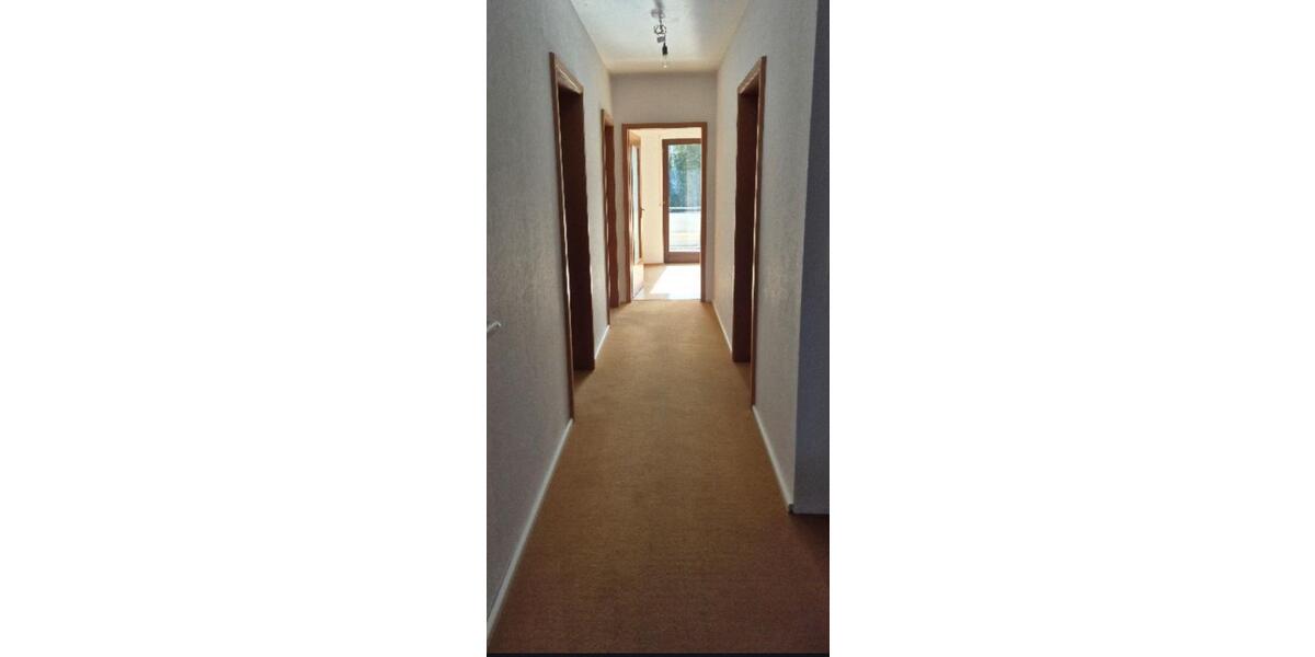 Reihenhaus Karlstadt - 7 Zimmer, 181 m&sup2;, 1.755&euro; | Angebot:26142216