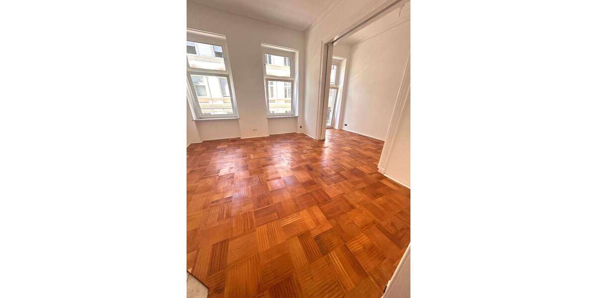Etagenwohnung Wuppertal Elberfeld - 3 Zimmer, 105 m&sup2;, 950&euro; | Angebot:27250922
