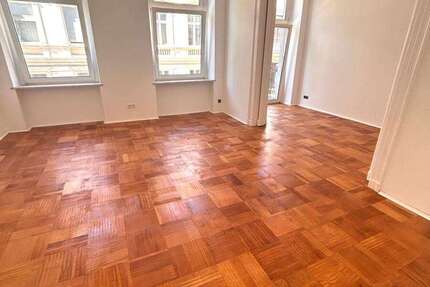 Wohnung Wuppertal Elberfeld - 3 Zimmer, 105 m&sup2;, 950&euro; | Angebot:27250922