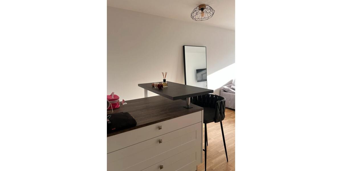 Etagenwohnung Bergisch Gladbach - 2 Zimmer, 48 m&sup2;, 887&euro; | Angebot:25421740