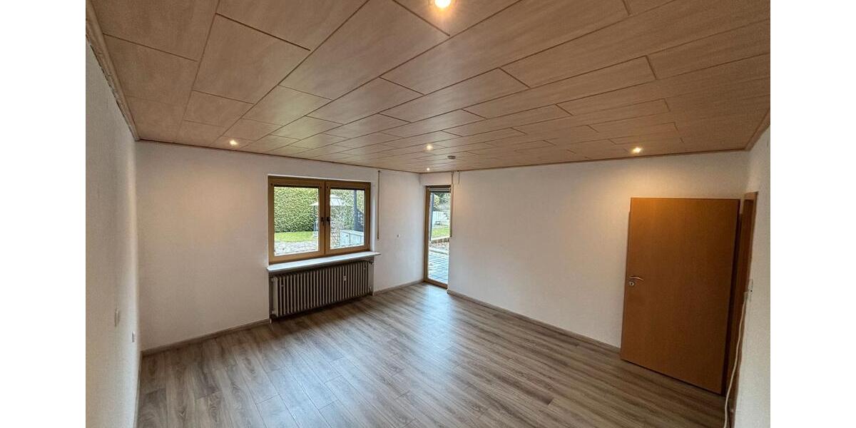 Etagenwohnung Günzburg - 3 Zimmer, 86 m&sup2;, 1.250&euro; | Angebot:26596684