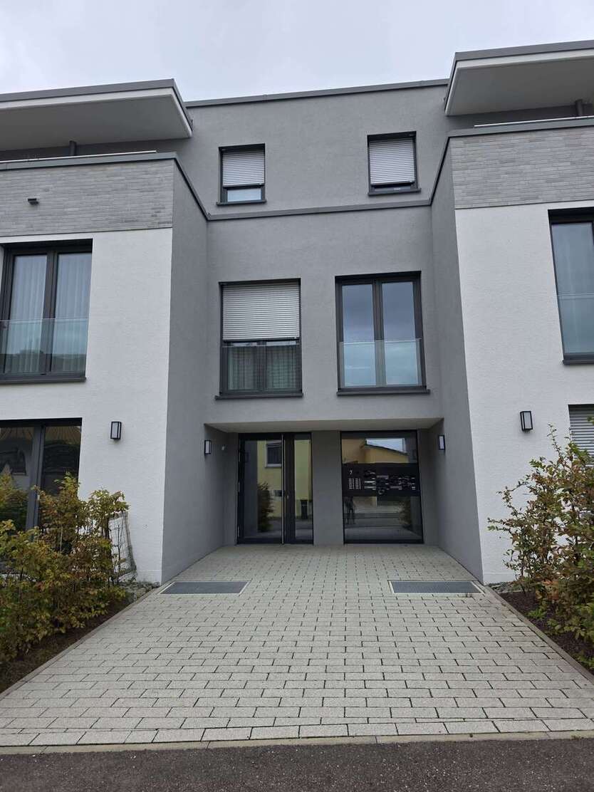 Wohnung zum Mieten in Kirchheim 900 € 62.5 m² 2 zimmer