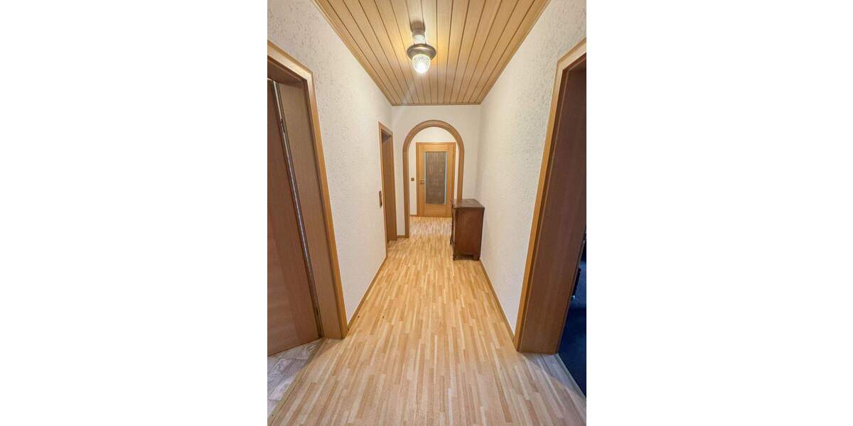 Etagenwohnung Sulzbach-Rosenberg Rosenberg - 4 Zimmer, 95 m&sup2;, 840&euro; | Angebot:26106612