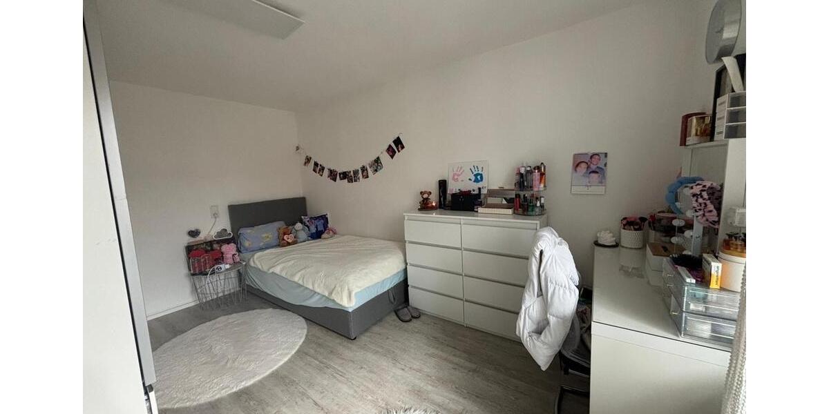 Etagenwohnung Görwihl - 5 Zimmer, 99 m&sup2;, 1.200&euro; | Angebot:26101664