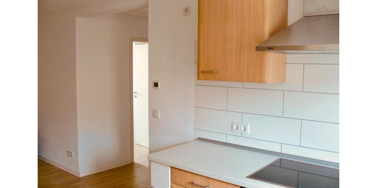 Etagenwohnung Sankt Wendel - 2 Zimmer, 84 m&sup2;, 650&euro; | Angebot:26021102