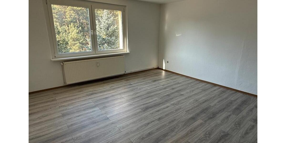 Etagenwohnung Plattenburg - 3 Zimmer, 70 m&sup2;, 650&euro; | Angebot:25363267