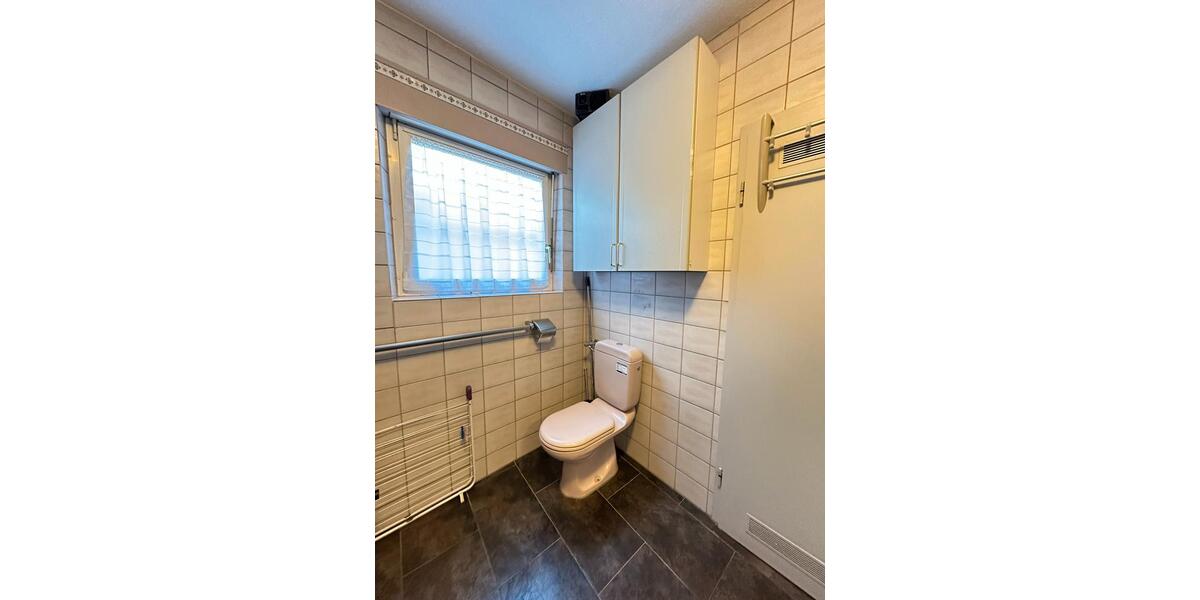 Etagenwohnung Coburg - 4 Zimmer, 140 m&sup2;, 800&euro; | Angebot:26491408